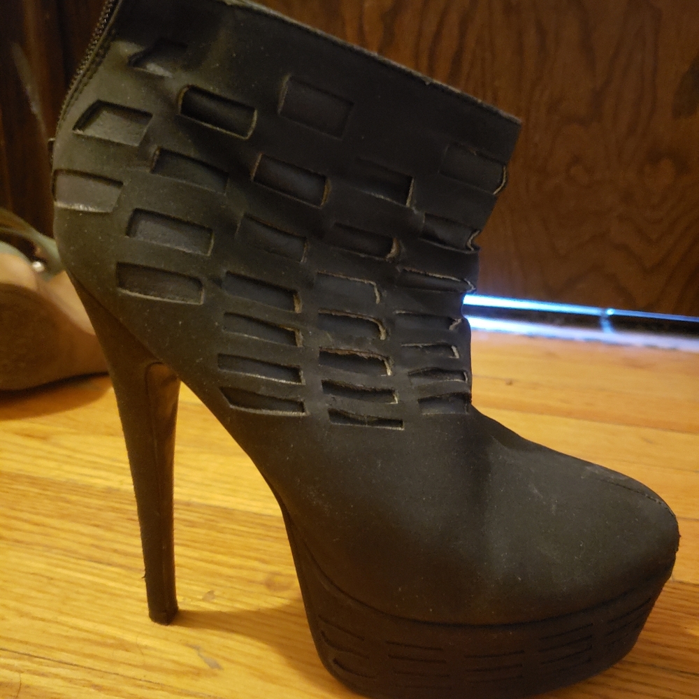 Michael Antonio,  black, size 8